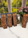 Wood Floral Themed Bookmarks | Gift for Booklovers and Gardening Lovers | Set of 4 Wooden Bookmarks with Flowers